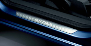 Opel Astra Classic Accessories Kapi Esik Plakalari