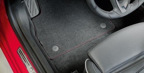 Alfombrilla Moqueta Punzonada  opel